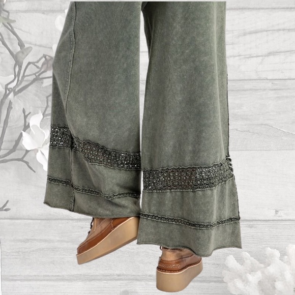 EASEL Lace Detailed Terry Knit Cotton Mineral Washed Wide Leg Drawstring Pockets - Picture 12 of 16